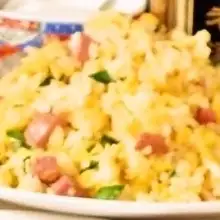 简单的鸡蛋炒饭
