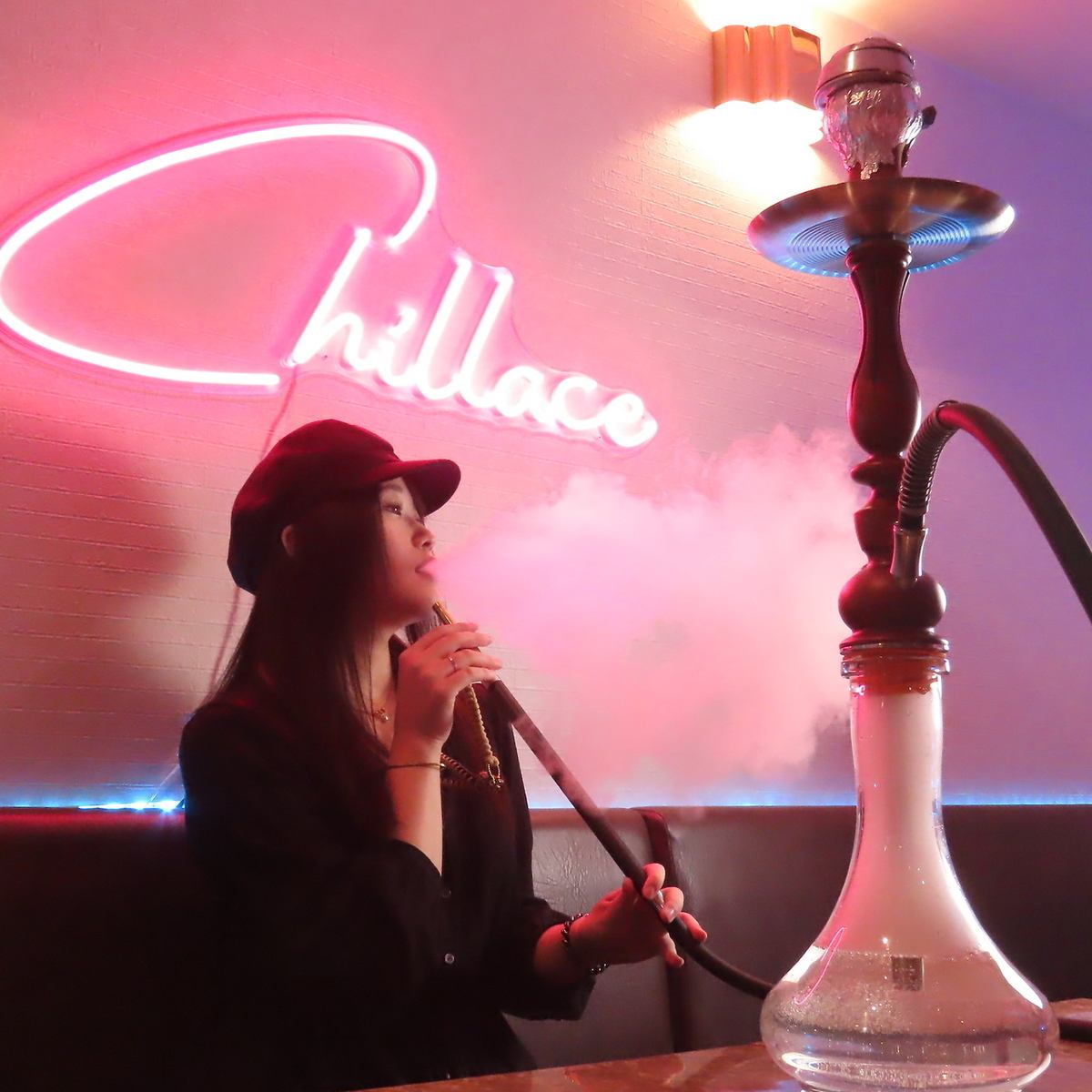 Enjoy shisha in a relaxing space ♪ We have a wide variety of alcoholic beverages and can also be used as a night cafe ◎