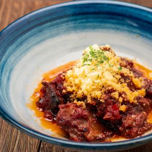 牛すじのトマト煮込み