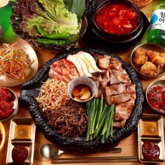 【生ビール付き2時間飲み放題付】ぱるぱる村のごちそうコース!