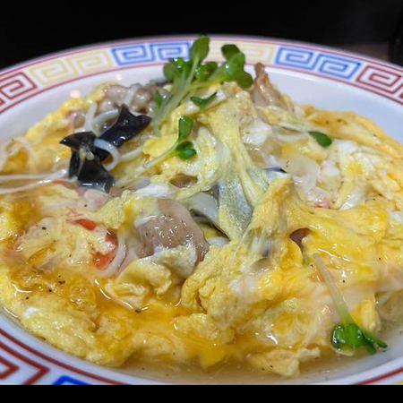 <ダシ>ダシの効いた中華天飯(塩ダレカニ玉風)