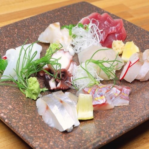 Nerve 〆 local fish sashimi
