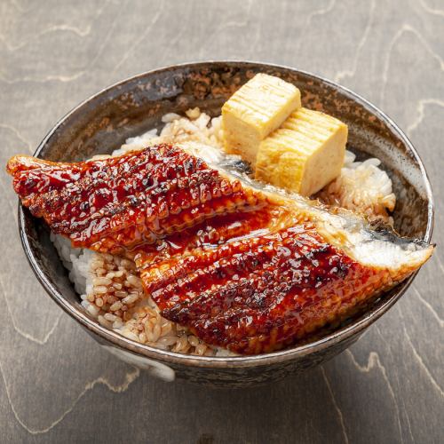 Eel bowl (with small udon)