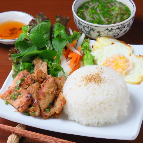 [Lunch] Pork grilled meat rice set/chae