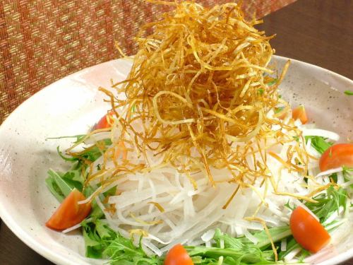 揚げジャガと大根のサラダ