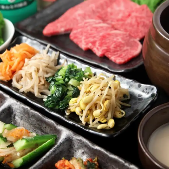 【宴会 Aコース】タン塩・牛カルビ・とちぎ和牛ロースなど、定番が楽しめる全12品　6600円(税込)