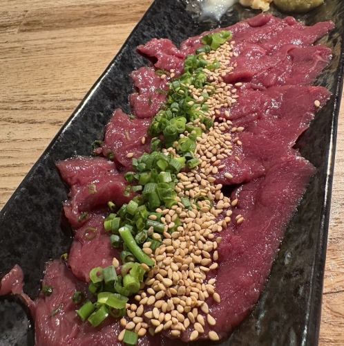 ≪鮮度抜群！≫自慢の馬刺し