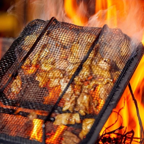 鮮度抜群のお魚を藁焼きで★藁焼き入り 刺身盛り合わせ　一人前