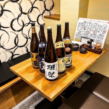 和の趣き溢れる店内は大人の為の落ち着いた雰囲気となっております。2名様~80名様までご利用可能な完全個室席は長野駅での接待や女子会、合コンなど各種宴会に最適なプライベート個室空間♪お得な宴会コースプランもご予算に合わせて3000円~用意。誕生日や記念日にお得なサプライズ特典もご用意。画像は系列店イメージです