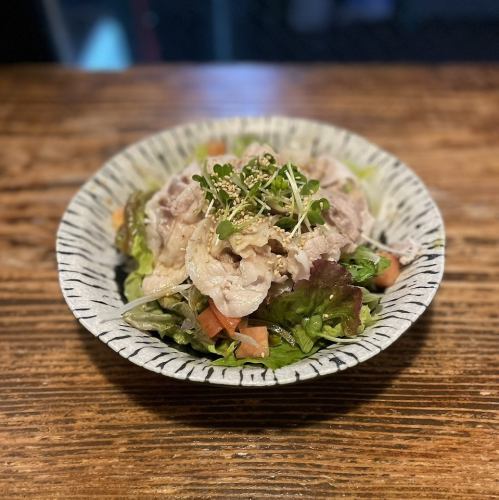 黒豚冷しゃぶサラダ