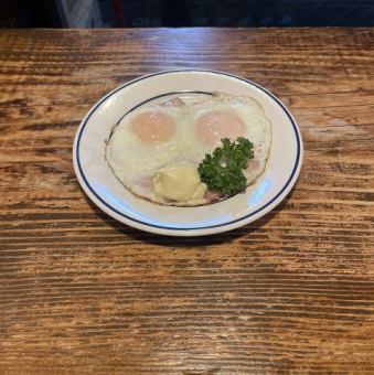 ベーコンエッグ