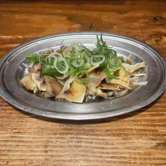 まる虎名物 焼豚耳ポン酢