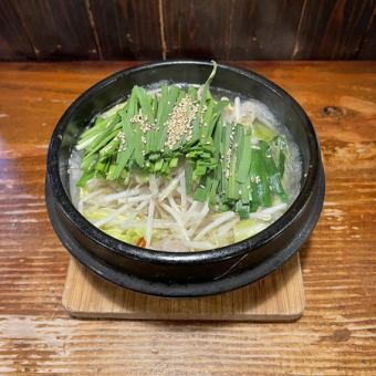 まる虎名物 もつ鍋