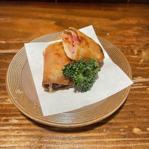 ★マルゲリータな春巻 2本