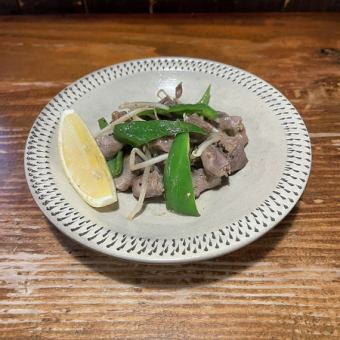 砂ずりピーマン