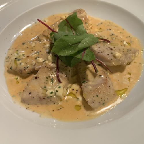 Swordfish steak with paprika sauce
