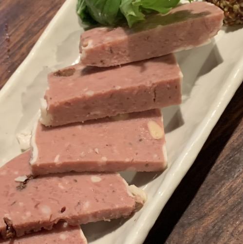 Country style pate de campagne