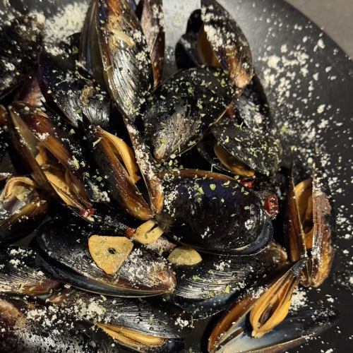 ムール貝のペペロン仕立て