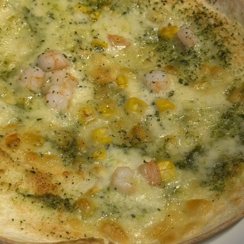 海老とコーンのジェノベーゼピザ