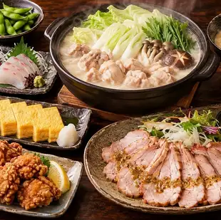 [Year-End Party/New Year's Party] Affordable Course!! 7-Course Meal Featuring Free-Range Chicken Broth Hot Pot and Roast Pork ◆ 2-Hour All-You-Can-Drink Included for ¥4,000