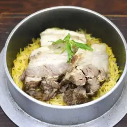 Beautiful Hot Spring Pork Kamameshi