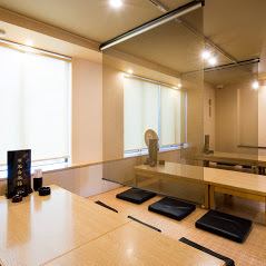 A tatami room for up to 24 people on the 2nd floor!