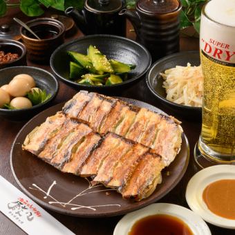 【차오 차오 세트】 부동의 인기 차오 차오 만두 + 안주 1 품 + 음료 1 잔으로 1450 엔!