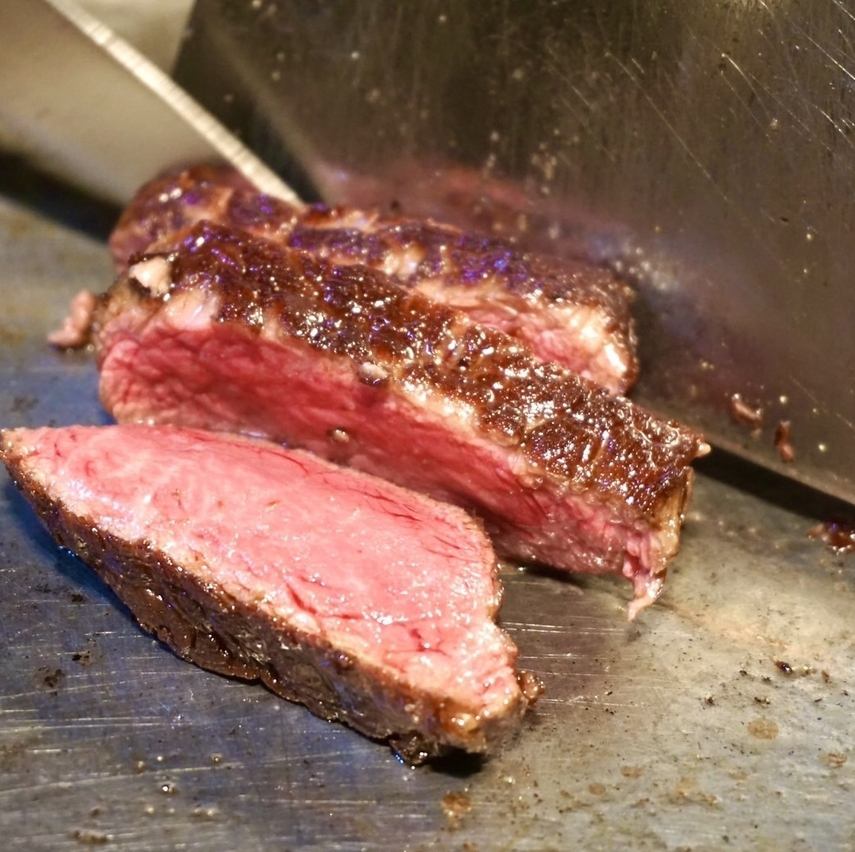 美味しいお肉なら当店におまかせあれ！