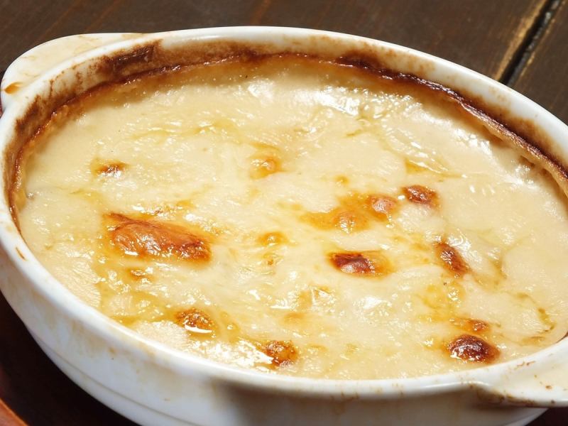 寒いこの時期にはピッタリ！！アツアツ海老グラタン！！