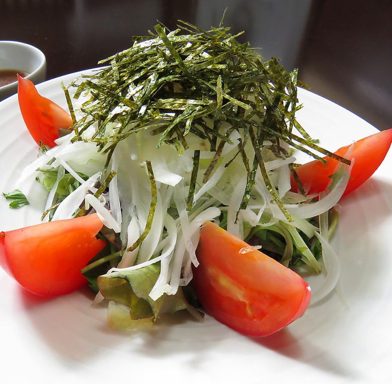 辛そうで辛くないオニオンサラダ