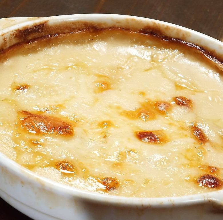 エビと緑野菜のグラタン