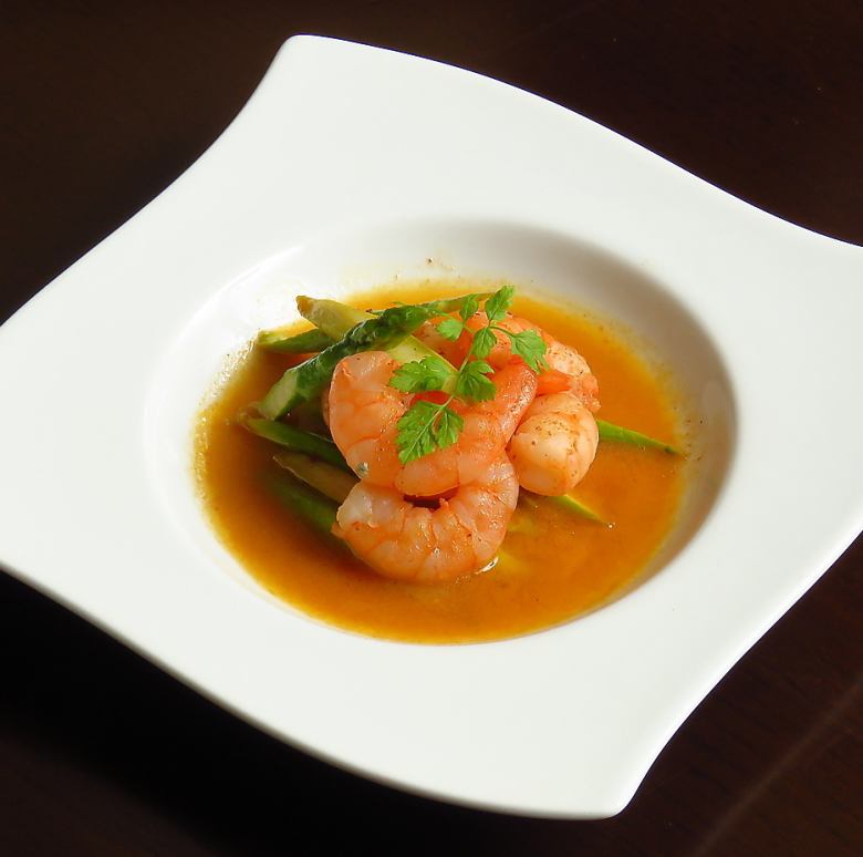 海老のピリ辛すっぱいバターソテー