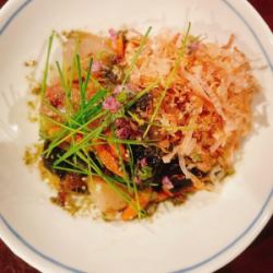 カンパチと焼き椎茸と青山椒のおかか和え