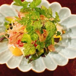 生帆立とラフランスと生ハムの白和え