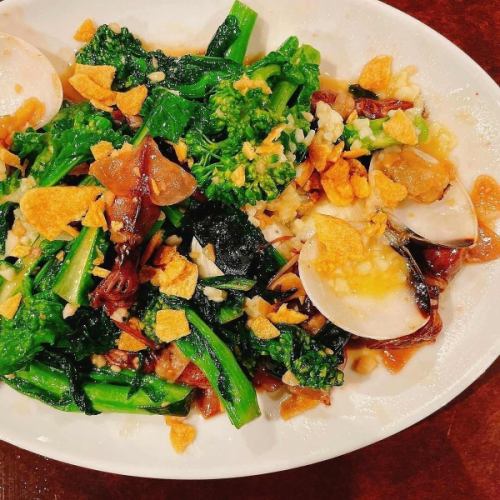 ホタルイカと菜の花アンチョビガーリック炒め