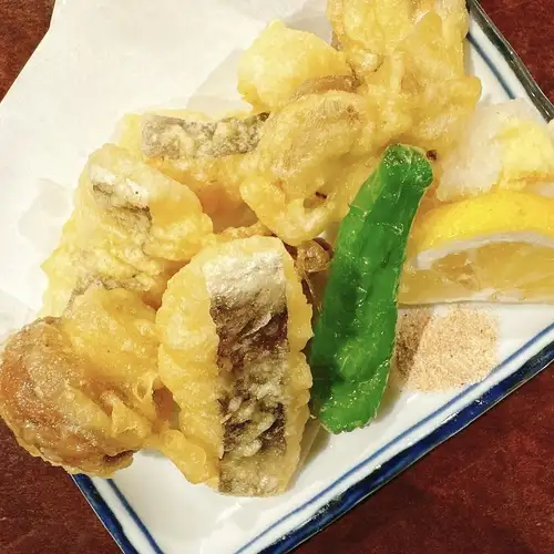 名残ハモとマッシュルーム天ぷら　鰹だし塩