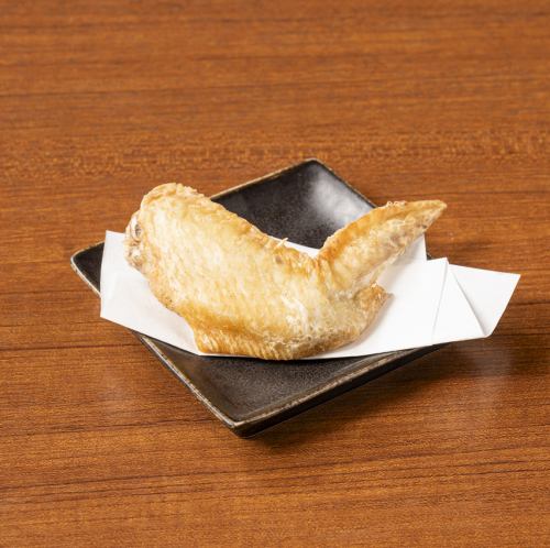 みつせ鶏の手羽先の唐揚げ