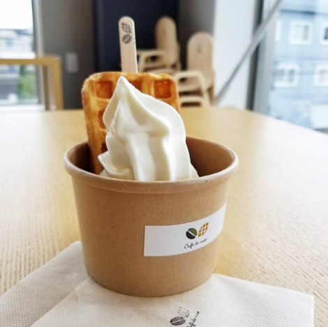 【ワッフルカップ】 Wクリームorアイス