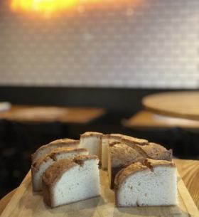 プルポの砂のケーキ～バニラアイス添え～