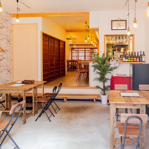 京町家を改装した店内