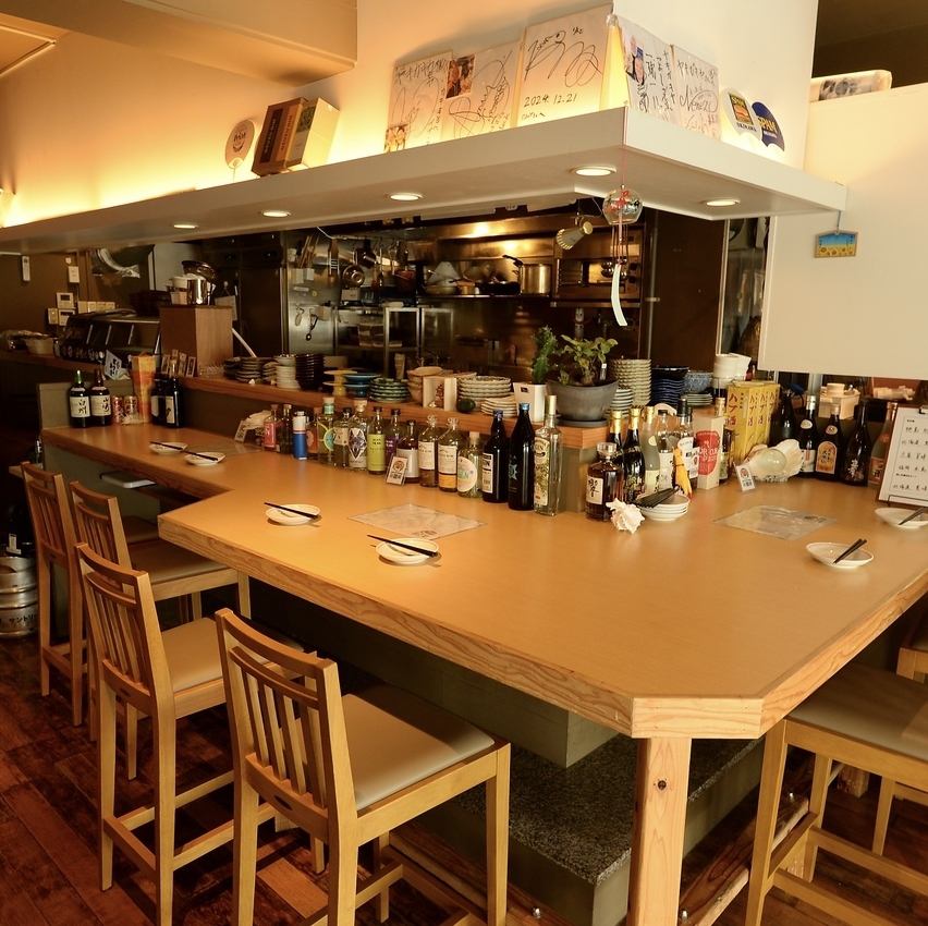 深夜まで営業しているので、ゆったりくつろげる空間です♪