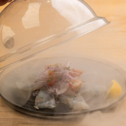 【2時間飲み放題付】あに家おつまみ小皿コース◆瞬間スモークカルパッチョなどを味わえる[全9品]