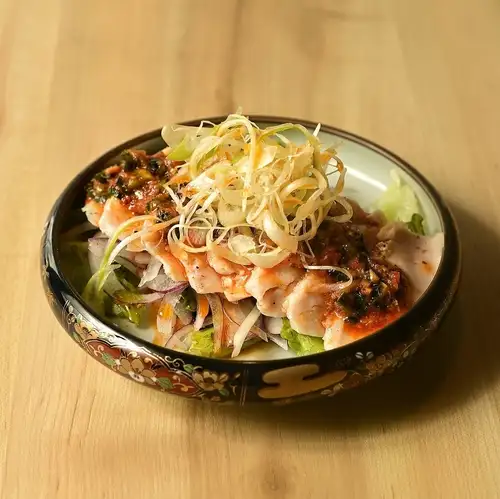 やんばる鶏のごまだれ山椒
