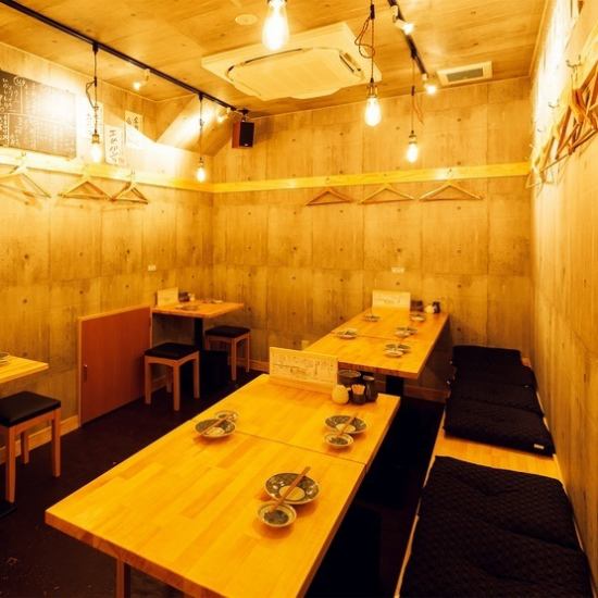 “壽司”“Seiro”“烤魚”可以隨意挑選壽司的人氣酒吧