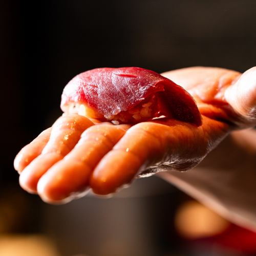 We use fresh, seasonal fish delivered daily, so our ingredients are exceptionally fresh.