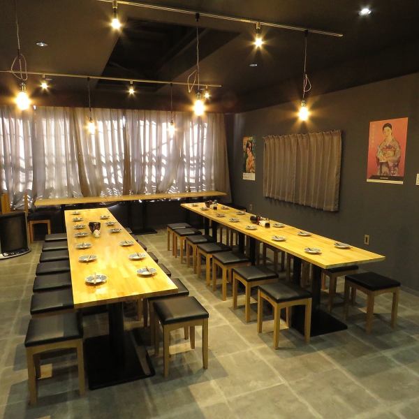 [2nd floor banquet hall available for private parties of 20 to 40 people] The 2nd floor is reserved for reserved seats and can be reserved for private parties of 20 to 40 people.It is popular for corporate parties and other events.