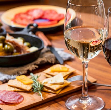 プチショートコース!!　ナチュラルワイン飲み放題とお酒のあてコース。