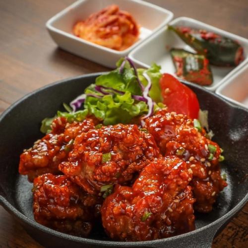 韓国チキン各種（オリジナル／ヤンニョム／ハニーマスタード）