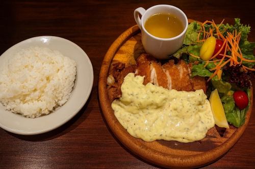 チキン南蛮ランチ