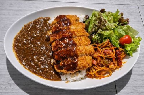 トンカツトルコライス